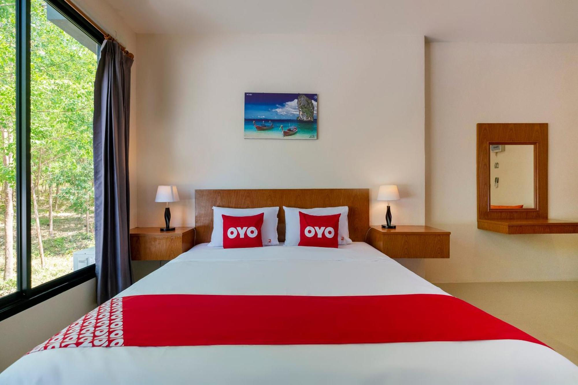 Vaccinated Staff - OYO 665 Sj House Hotel Krabi town Exterior foto